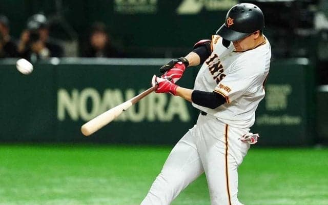 崖っぷち巨人、中山が衝撃の先制弾　吉川の“代役”が大仕事…豪快アーチに東京D騒然