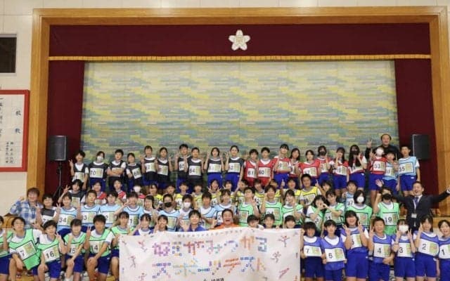 最新AIで“笑顔”測定。子供に最適なスポーツが分かるテストに注目