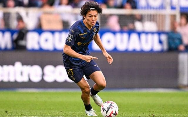 伊東純也とのホットラインで中村敬斗が5戦連続弾！スタッド・ランスはオセールの堅守を崩せず惜敗…【リーグ・アン】