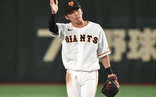 「輝きすぎじゃない？」CS逆王手をかけた巨人で31歳内野手の貢献に話題沸騰「間違いなくMVP」