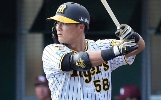 虎の逸材は「物凄い強打者に」　21歳が南国で快音連発…望まれる“覚醒”に「未来明るい」