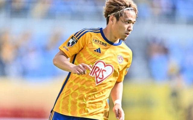 【J2「体質」】仙台、MF相良の豪快左足ゴラッソ先制点で首位・横浜FCに快勝　J1昇格PO争いは熾烈な四つ巴に(2)