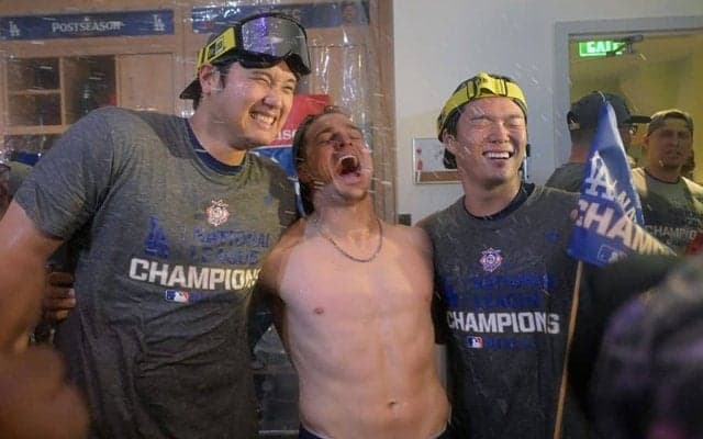 大谷翔平に米“ツッコミ”「何やってんの？」　“珍光景”に爆笑「お茶目すぎる」