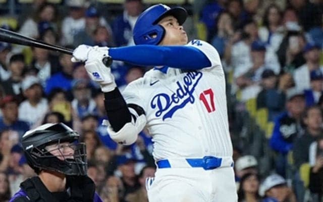 偉業の裏で…大谷翔平が続けていた行動　同僚が側で受けた感銘「見るのが好き」