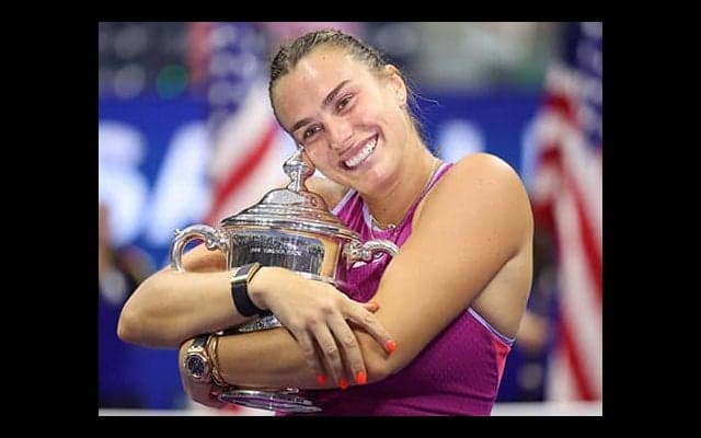 1年ぶり 世界1位返り咲き