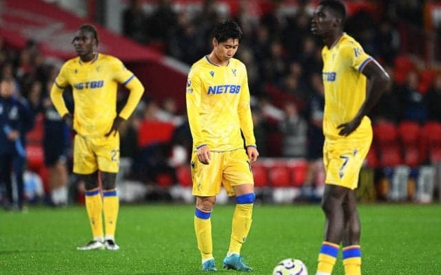 鎌田大地が先発もウッド弾に沈んだクリスタル・パレスは3連敗…【プレミアリーグ】