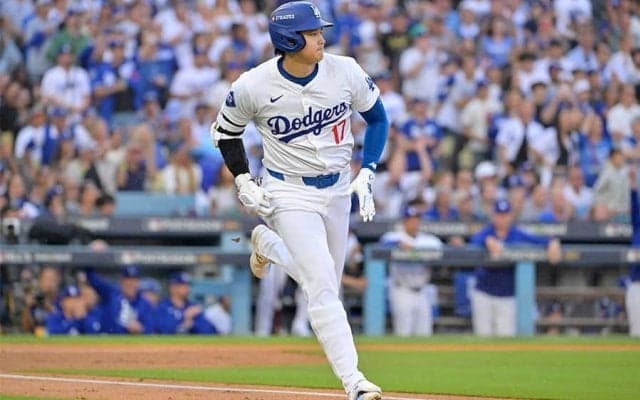 有名大物俳優も…ド軍戦を観戦するVIPが「凄すぎるメンバー」　超豪華な“客席”が話題