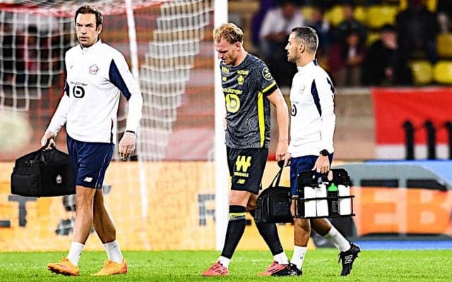 過密日程のリールに痛手…モナコ戦負傷交代のバッカーが腹筋のケガで数週間の離脱に