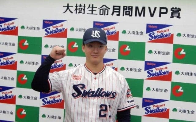 来季につながる安定感「1.04」　ヤクルトの26歳“エース”候補が初の月間MVP受賞！来季へ「まだまだ成長しないといけない」