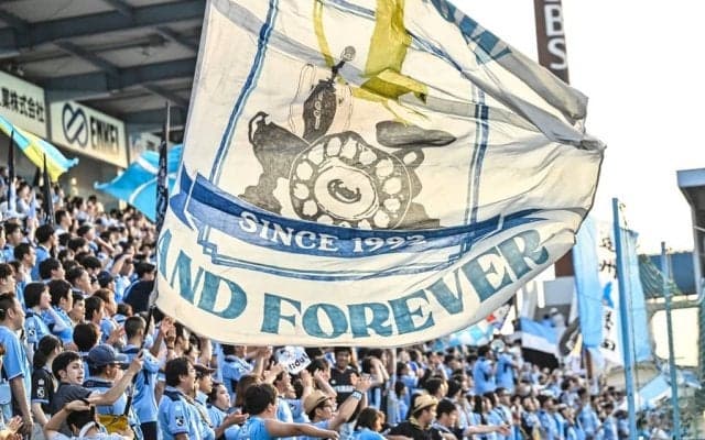 「出禁解除w」「ホント粋だねぇ」J1磐田がキングオブコント王者に贈り届けた“祝福”胡蝶蘭が話題！「この流れだと逆転残留ありそうだ」「来いと言ってますよ！」の声