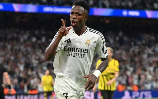 逆転劇を呼び込むハットのヴィニシウス「ここは僕らの家で、ファンでいっぱい。こういう状況だと何が起きてもおかしくない」