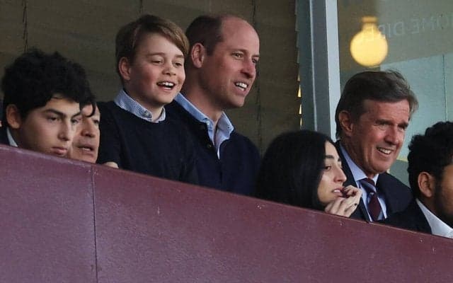 イギリスのウィリアム王子がサッカー解説者の発言に反応! 愛するアストン・ビラのCL3連勝に「もちろん、見ていました」