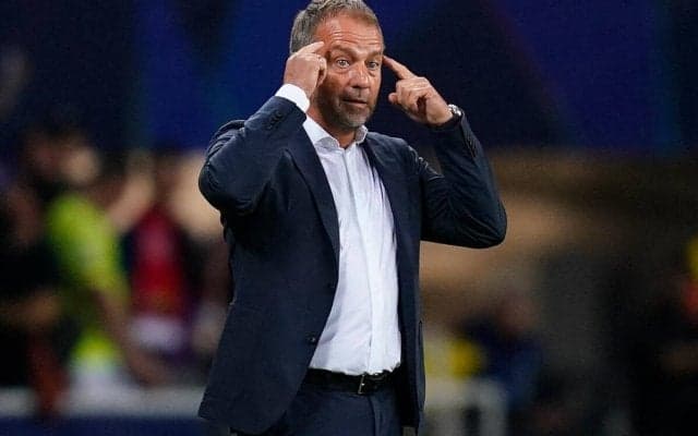 「本当に満足」バルセロナが天敵バイエルン相手に大きな白星！古巣対戦となったフリック監督「素晴らしいチームを率いている」