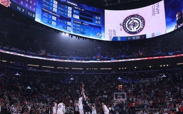 超巨大ビジョンは沖縄アリーナの約25倍…“規格外”新アリーナで初のNBA公式戦