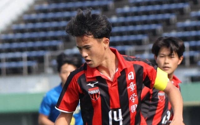 ドラフト1位級のサッカー界のMF＆FW９人　高校卒業後に即欧州クラブ行きの選手も