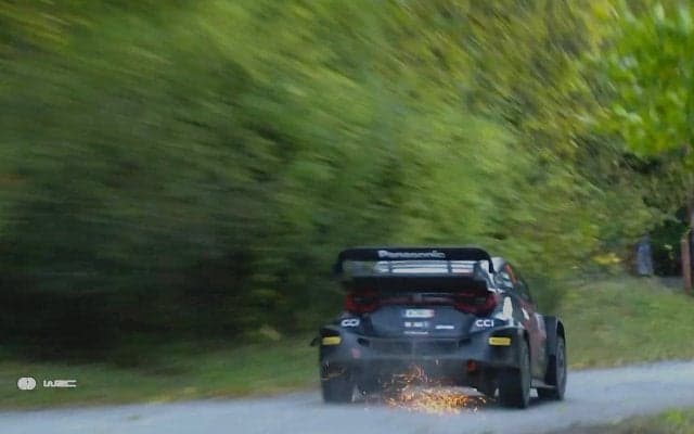 ビッグジャンプ→インカット走法…世界最速ラリーカー、「火花散り疾走」 カメラが捉えた衝撃の“ド迫力着地”がXで話題