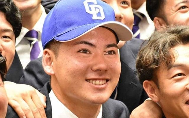 “脱臼ガッツ”に東海メディア歓喜のワケ　よぎった1年前の悪夢「立浪監督の結果はハズレ」