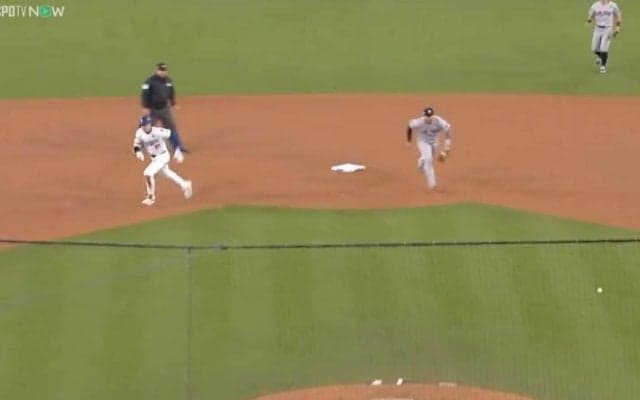 「吠えて、走って、また吠えて」…大谷翔平、劇的勝利を呼び込むWS初ヒットで魅せた“スキの無い神走塁”の一部始終