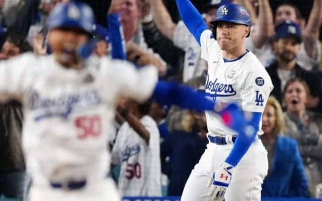 勝利目前で強打に沈んだヤ軍　サヨナラ敗戦を生んだ強打者への“満塁策”に批判も「フリーマンが決断の代償を払わせた」