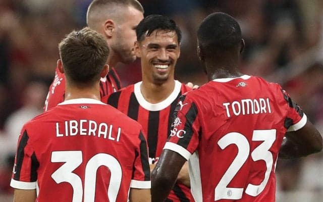 ミランの関係者全員に好かれるラインデルス　契約更新に伴って年俸2倍か