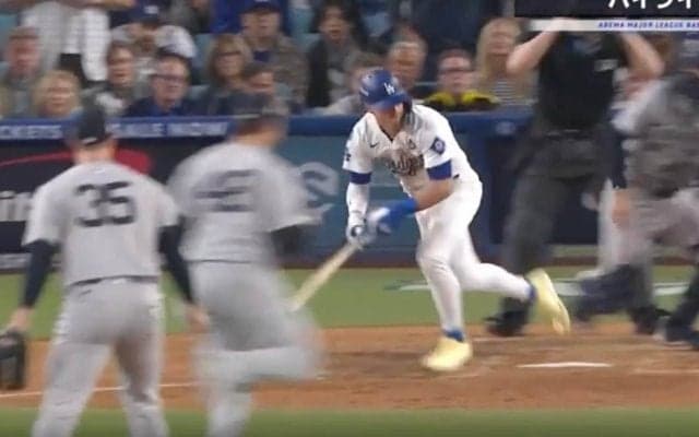 一塁どこいるんだよ！ ド軍“お祭り男”キケがまさかのプレー「なかなか見ない」 完璧すぎる“超絶バント”に「よく決めたな」