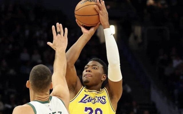 八村塁が18得点の活躍でレイカーズが開幕3連勝…レブロンのショータイムでキングス撃破