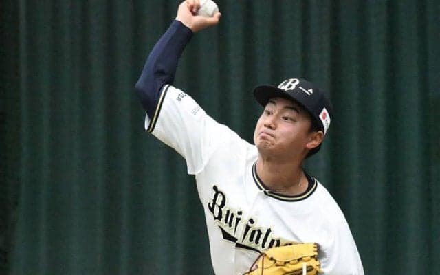 2軍セーブ王の「戦力外は正直驚いた」　変則投法26歳の“再起”にX期待「這い上がれ」