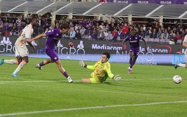 ボーヴェが移籍後初弾含む4ゴールに絡む痛烈恩返し…ヴィオラに惨敗のローマがユリッチ去就危ぶまれる連敗に【セリエA】