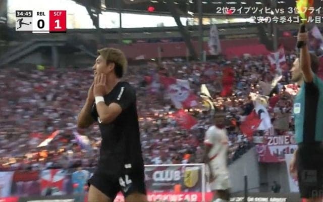 やってくれたな！堂安律の縦突破を線審が“阻止”「絶妙なポジショニング」神技トラップからの攻撃が秒で終わった瞬間