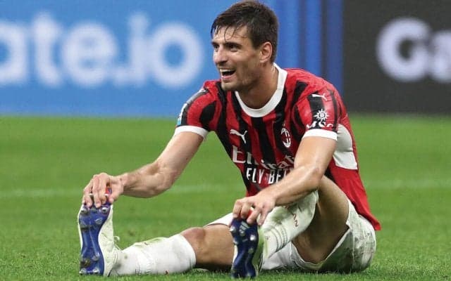 ミランのガッビアが肉離れで離脱…テオ、ラインデルス、エイブラハムも欠いて首位ナポリ戦へ向かう最悪の事態に