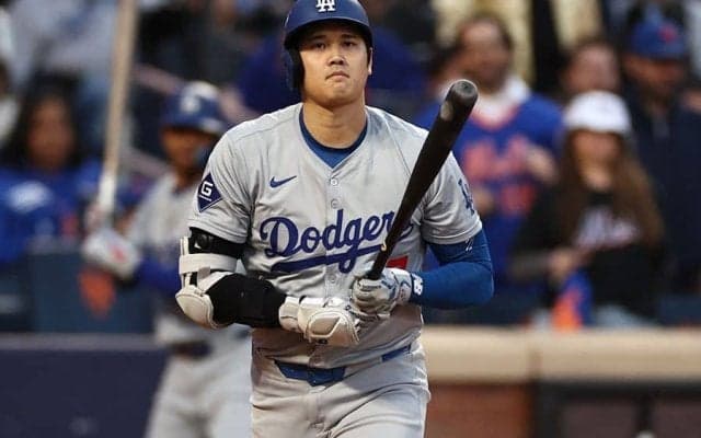 大谷翔平、第5打席は死球　左足つま先に直撃…強行出場、満身創痍でチーム鼓舞