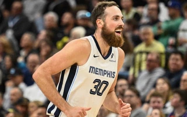 グリズリーズで自己最高のスタートを切ったジェイ・ハフが2ウェイから本契約へ昇格