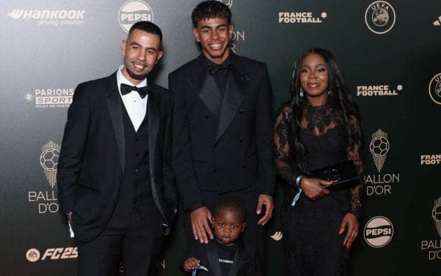 文句なしのコパ・トロフィー受賞者ヤマル、感謝とともにバロンドール獲得へ思い「できるだけ早く」