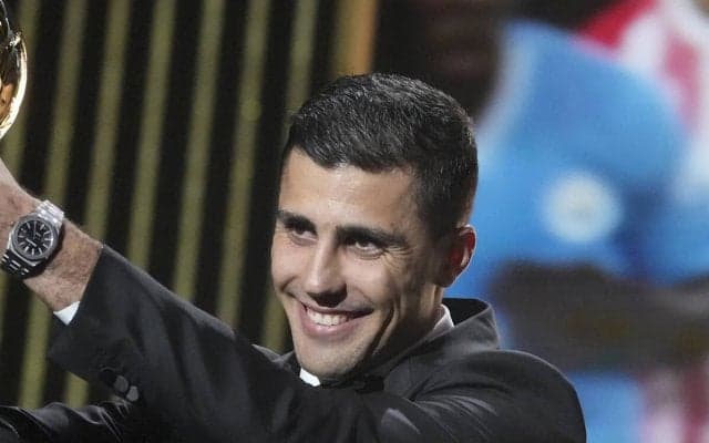 バロンドールに誰がふさわしいかは明らか 「人柄」で違いが出たロドリとヴィニシウス