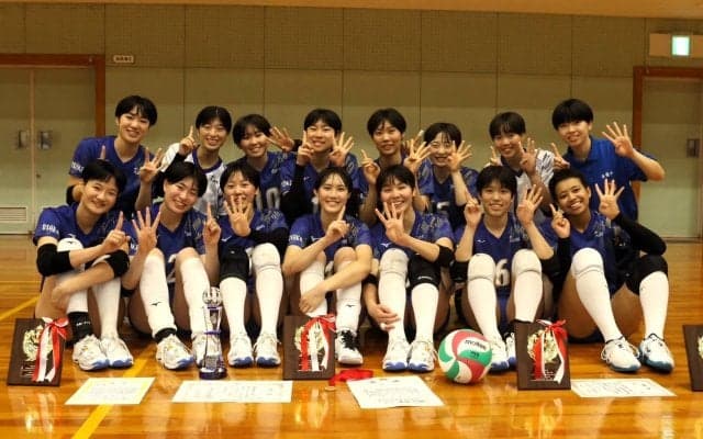 インターハイ優勝の金蘭会高が2セットともに1ケタ失点に抑えて圧倒　同ベスト4の大阪国際も本戦へ【春高2025大阪府予選（女子）】