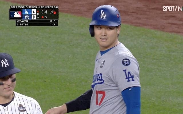 大谷翔平、“微かに当たった”死球に見た世界一への執念　迷わず一塁へ「打てなくても」思い滲んだ瞬間