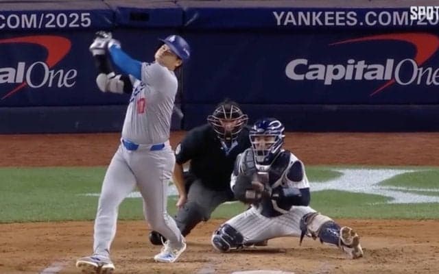 球場がどよめく… 大谷翔平、フルスイング直後に“異変”「ヤバいな」 一瞬見せた“表情”に「激痛だろ」「怖すぎる」