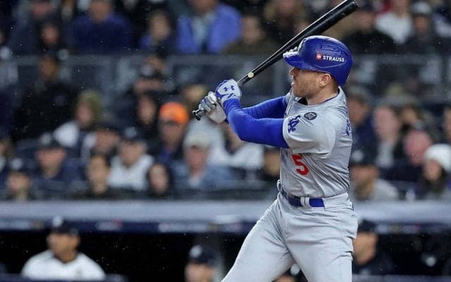 【MLB】「もう止められない」フリーマン、またも先制2ランでWS“6試合連発”アーチ　メジャー新記録達成