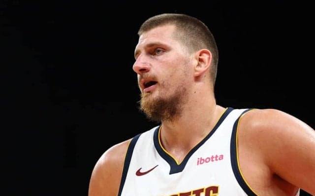 開幕からフル稼働のニコラ・ヨキッチがNBA史上2人目の驚異的なトリプルダブル