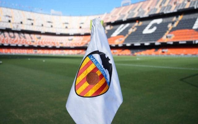 8時間で1年分の雨により死者多数…バレンシアを襲った暴風雨で試合延期に、レアルは練習前に1分間の黙祷と声明「あらゆる支援と愛情を」