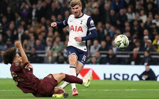 共に負傷者出す消耗戦制したスパーズがベスト8進出！　シティは公式戦初黒星で今季初のタイトル逸【EFLカップ】