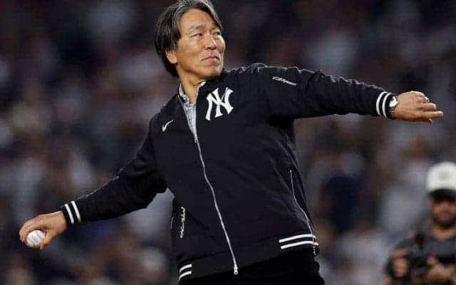 ヤンキースレジェンド　松井秀喜氏　WS第5戦始球式に登場　ノーバン投球でNYファンも大歓声