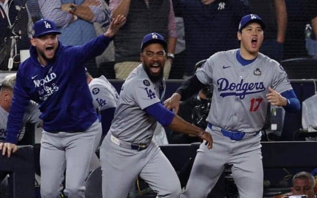 ドジャース、ヤンキースを逆転で退けて歓喜のWS制覇！ 大谷翔平らに投じた1547億円の大補強をわずか1年で実らせる