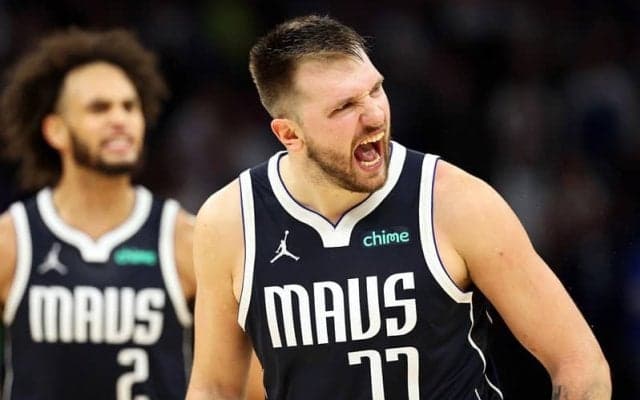 昨季ウェスト決勝の再戦はマブスに軍配…決勝弾を沈めたドンチッチ「楽しかった」