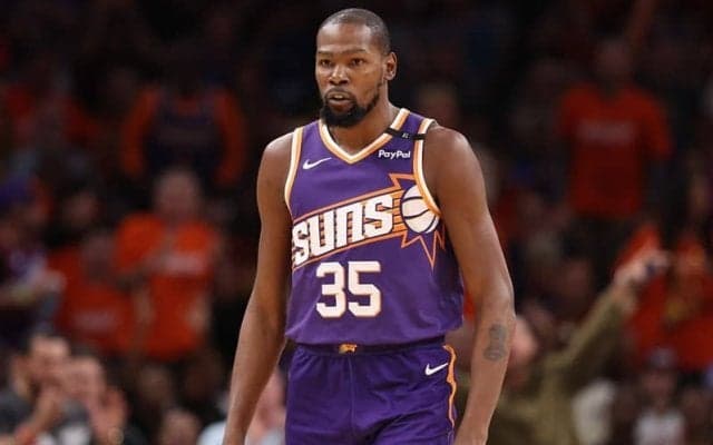 将来銅像が建てられる3選手をウェイドが予想…KDは「感謝しているけど同意できないね」