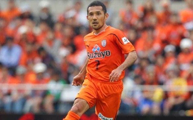 清水がプロ入りから18年過ごした引退発表のMF伊東輝悦へメッセージ「多くの『夢と感動と誇り』をありがとうございました」