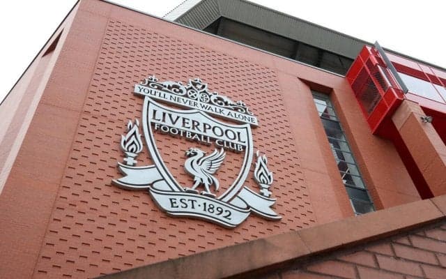 リバプールがチケットの不正転売に処分、10万のアカウントを停止し永久追放処分者も