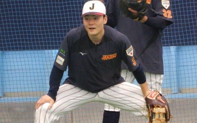 辞退者続出でスタメンはどうなる？　侍ジャパン、プレミア12の「ベストオーダー」を”改めて”考える　清宮らが4番候補、カギは右打者か