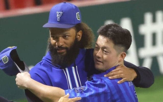 【日本シリーズ2024】1998年マシンガン打線より「迫力は上」と石井琢朗コーチ　「なんでこのチームが３位なの？」DeNAが驚きの覚醒