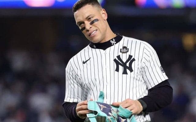 「彼はヤンキースの恥だ」凡ミスで敗戦の責任を背負うジャッジ　地元ファンからも辛辣な声「キャプテン剥奪、メッツにトレード」